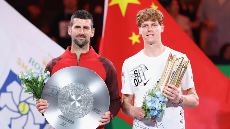 Novak Djokovic y Jannik Sinner, tenistas serbio e italiano.