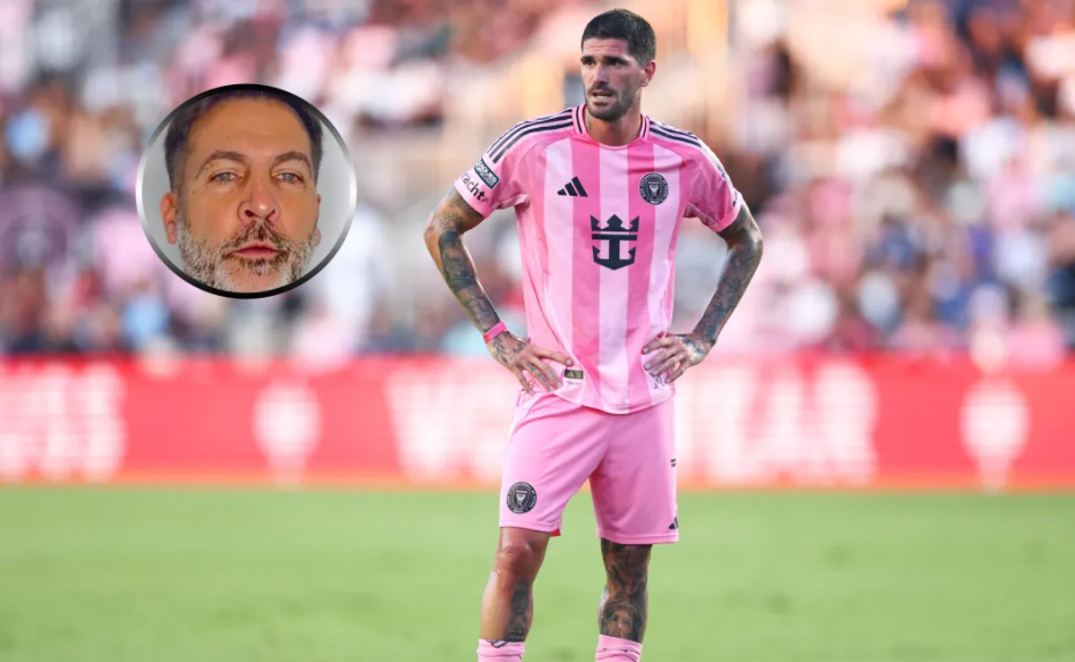 Pyau Toti ¿Quiénes somos para decirle a De Paul donde tiene que jugar? Si quiere ...