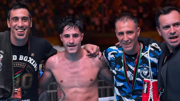 A los ojos de Mike Tyson y con un nocaut demoledor, Argentina coronó un nuevo campeón mundial de boxeo
