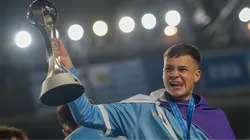 Fue campeón mundial Sub 20, Bielsa lo convocó en Uruguay, llegó hace días a Independiente y está listo para debutar ante River