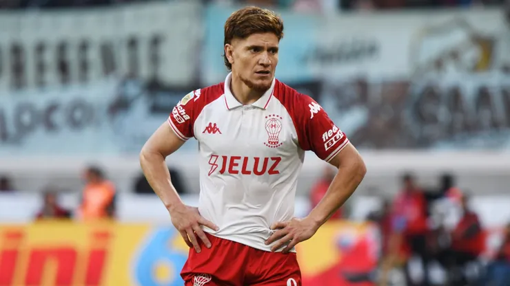 Leonardo Gil viene de convertir el gol del triunfo de Huracán por 1-0 ante Tigre.