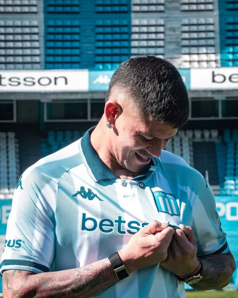 Marcos Rojo podría ser titular vs. Peñarol. (Foto: Prensa Racing)