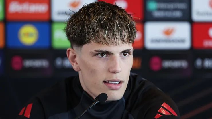Alejandro Garnacho, delantero de Manchester United.