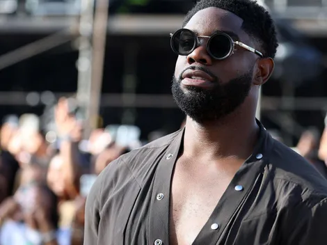 Fue parte del primer Manchester City campeón, escondió que se lesionó mientras mantenía relaciones y ahora gana millones en Inglaterra