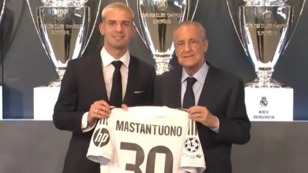 Franco Mastantuono en su presentación en el Real Madrid.