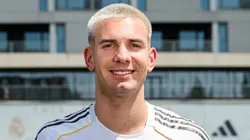 Franco Mastantuono en su presentación en Real Madrid.