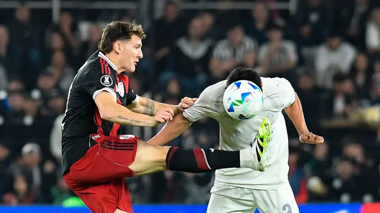 River vuelve a verse las caras con Libertad.