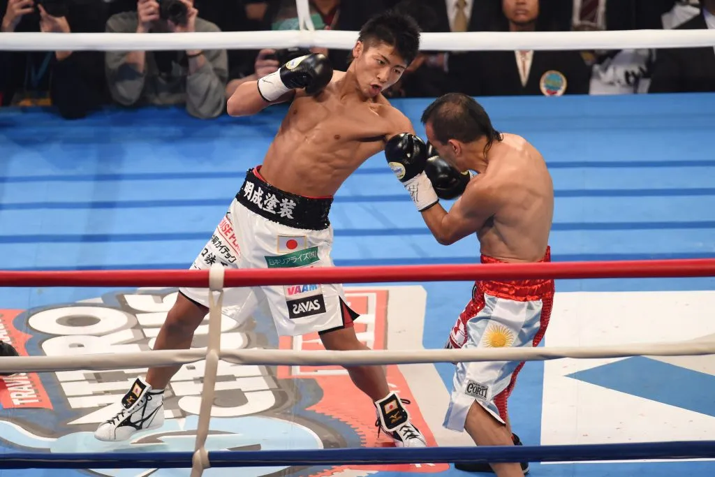 Naoya Inoue le arrebató a Narváez el título mundial de peso supermosca de la OMB.