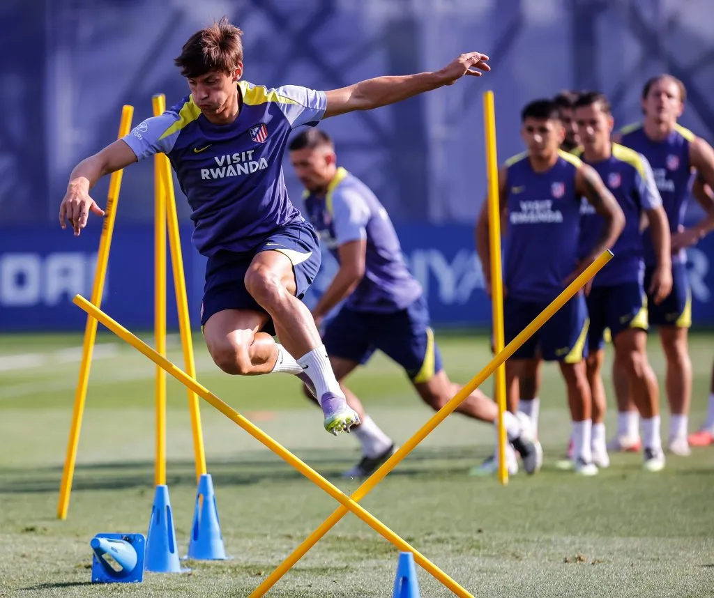 Último entrenamiento del Atlético de Madrid antes de visitar al Espanyol.