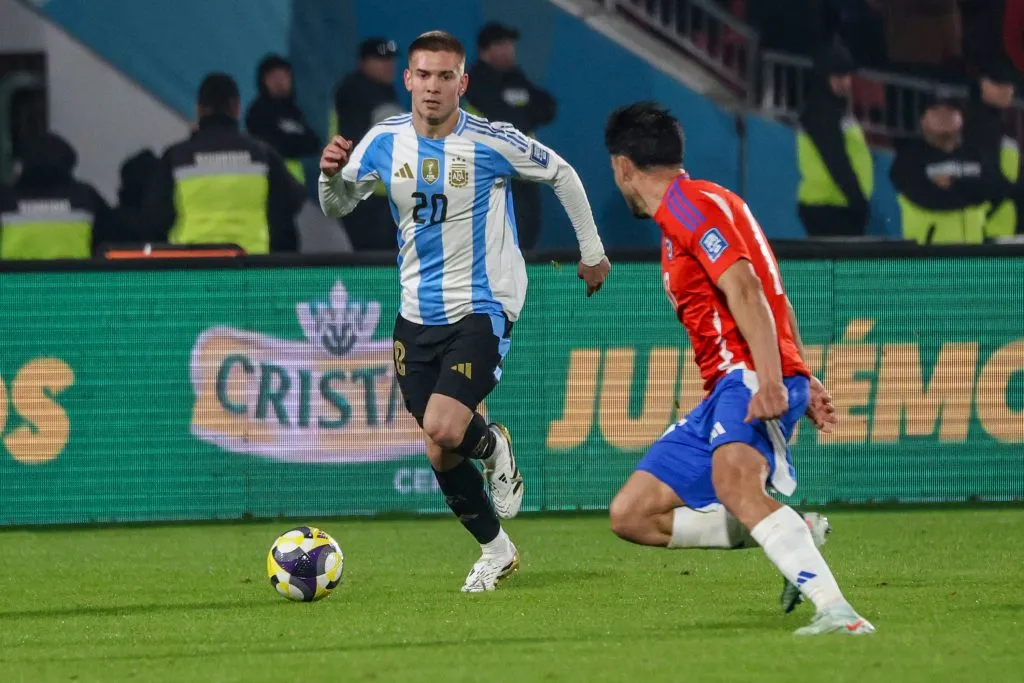 Franco Mastantuono durante su debut con la Selección Argentina ante Chile por Eliminatorias Sudamericanas. (Getty Images)