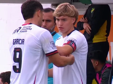Insólito momento en el Clausura: con 17 años y un minuto en Primera, se convirtió en el capitán más joven de la historia de su equipo