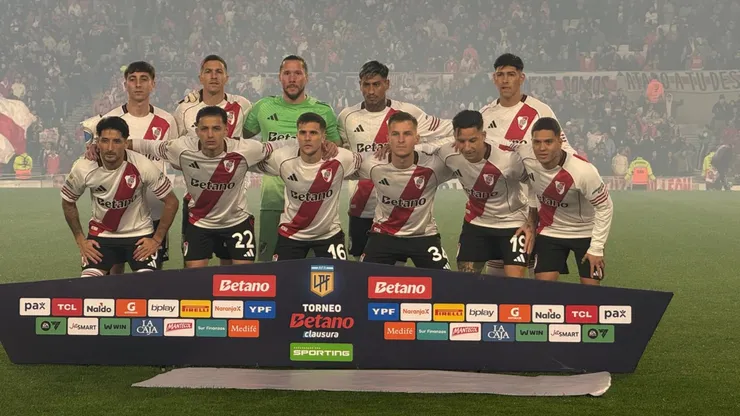 Los once titulares de River ante Godoy Cruz.