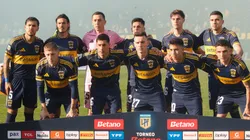 Los jugadores de Boca ante Racing.