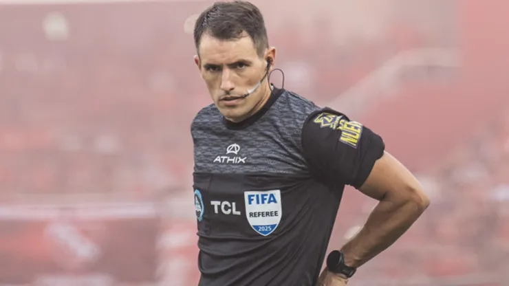 Sebastián Martínez Beligoy, árbitro argentino.