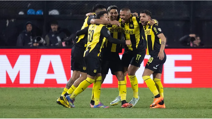 La denuncia pública que recibió Peñarol antes de enfrentar a Racing por la Libertadores: "Nada tiene que ver con el deporte"