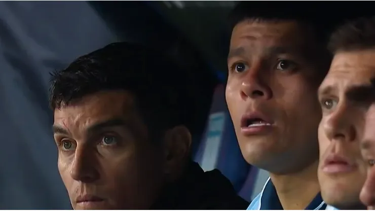 Insólito: Marcos Rojo fue expulsado estando en el banco de suplentes de Racing contra Peñarol