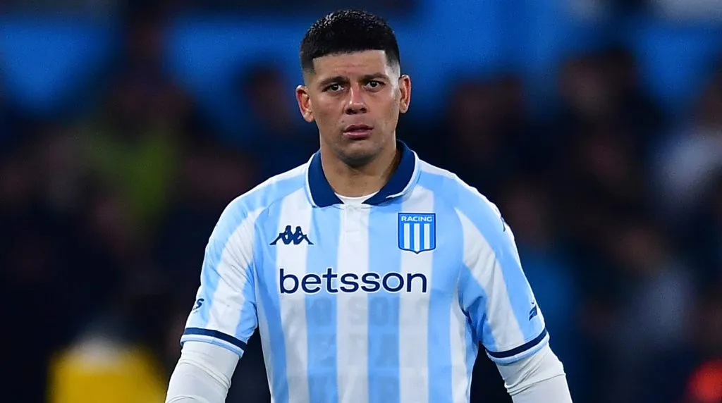 Rojo debutó como titular en Racing ante Peñarol por la Copa Libertadores (Getty).