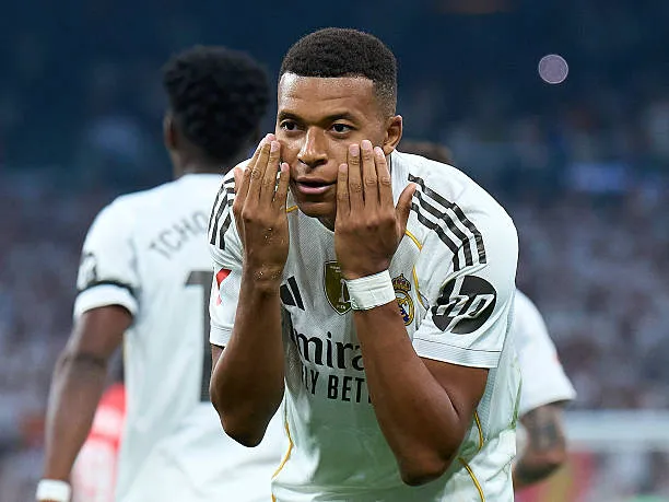 Mbappé convirtió 41 goles en su primera temporada con Real Madrid. (Getty)