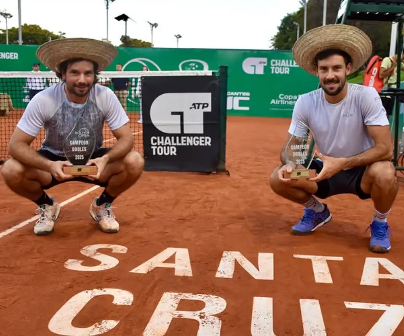 Gonzalo Villanueva y Mariano Kestelboim, campeones en Santa Cruz, Bolivia. (Foto: @marianokestelboim).