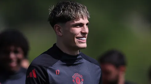 Alejandro Garnacho espera por Chelsea.