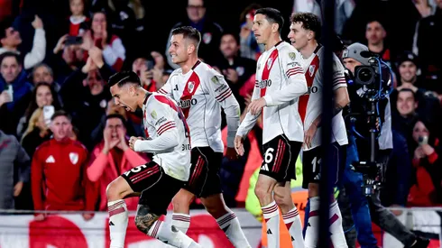 Sebastián Driussi celebra su gol ante Libertad de Paraguay.