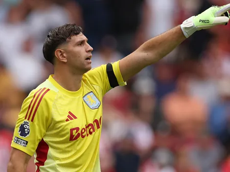 La contundente decisión de Aston Villa con Dibu Martínez tras la derrota ante Brentford y a 9 días del cierre del mercado