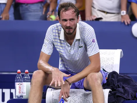 De ganar el US Open a quedar eliminado en primera ronda: gestos a la tribuna, un fotógrafo invade la cancha y maltrato al juez