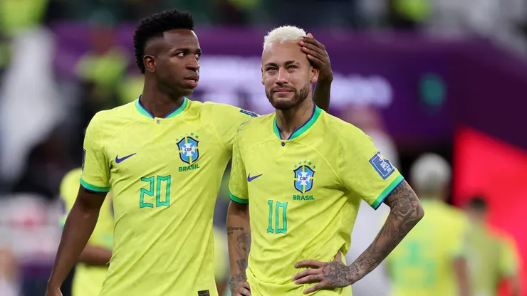 Neymar y Vinícius Júnior, habituales futbolistas de la Selección de Brasil.