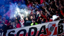 La hinchada de River criticó a un titular.