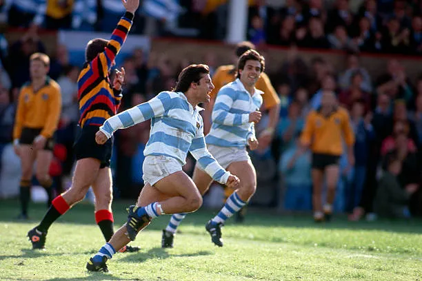 Martín Terán tras convertir uno de los tries vs. Australia en el Mundial 1991. (Mark Leech/Offside)