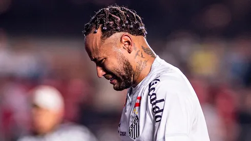 El astro brasileño sufre la actualidad del club, muy comprometido con el descenso.