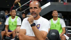 Óscar Pareja, DT de Orlando City, se quejó del penal que el árbitro Walter López sancionó a favor del Inter Miami.