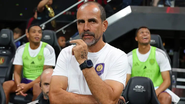 Óscar Pareja, DT de Orlando City, se quejó del penal que el árbitro Walter López sancionó a favor del Inter Miami.