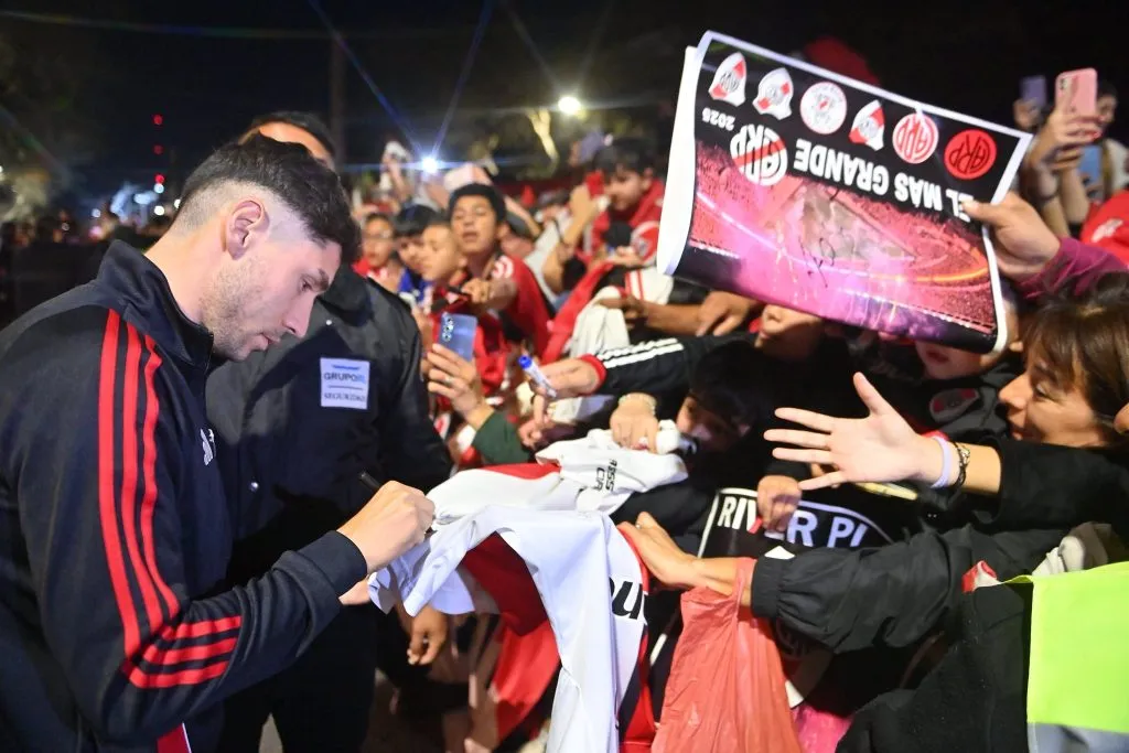River fue recibido por una multitud en Mendoza. (Foto: Prensa River).