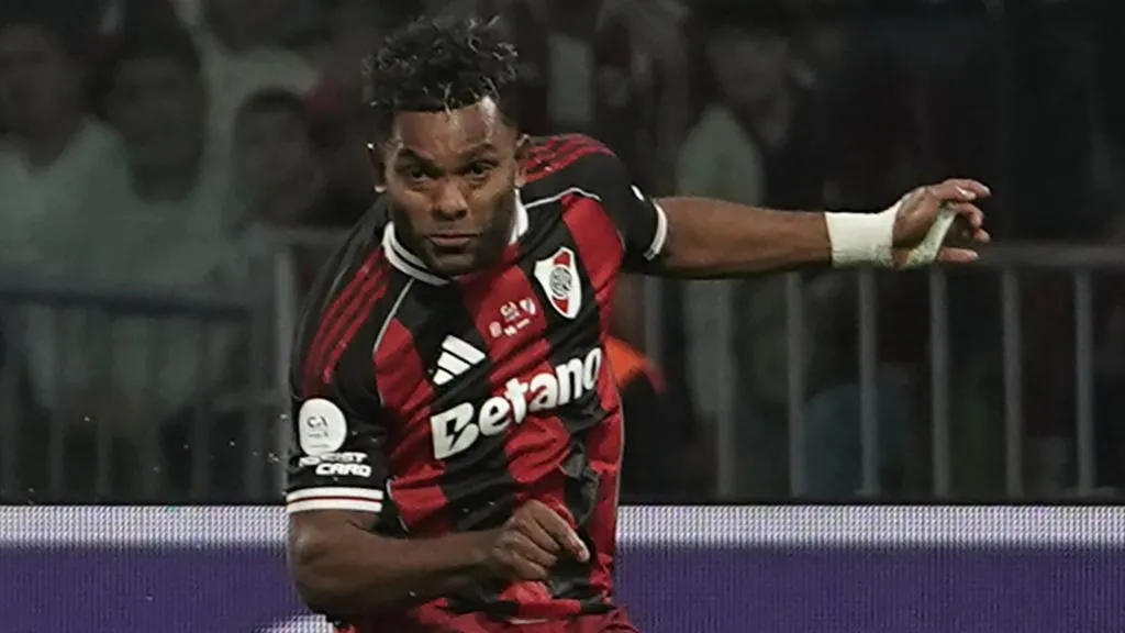 Miguel Borja, delantero de River.