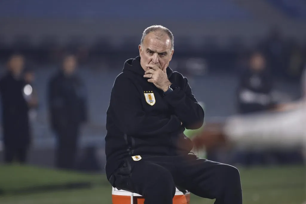Marcelo Bielsa, director técnico argentino a cargo de la Selección de Uruguay. (Getty Images)