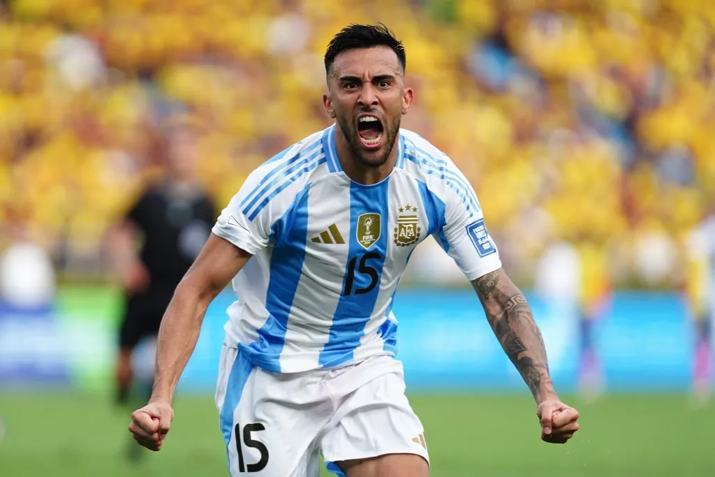 Nicolás González celebrando un gol en la Selección Argentina. (Getty Images)