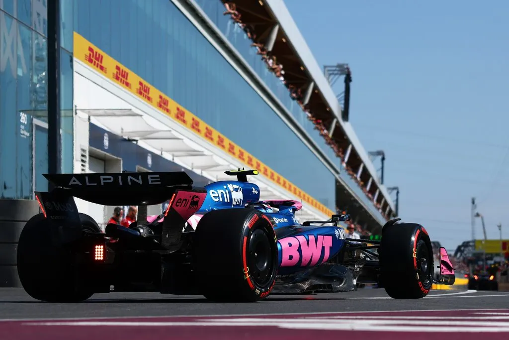 Desde Alpine le recordaron a los fanáticos que deben comportarse en redes sociales. (Getty)