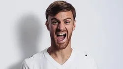 El ex delantero de River tendrá su primera experiencia en el fútbol español. (Foto de Valencia en X).