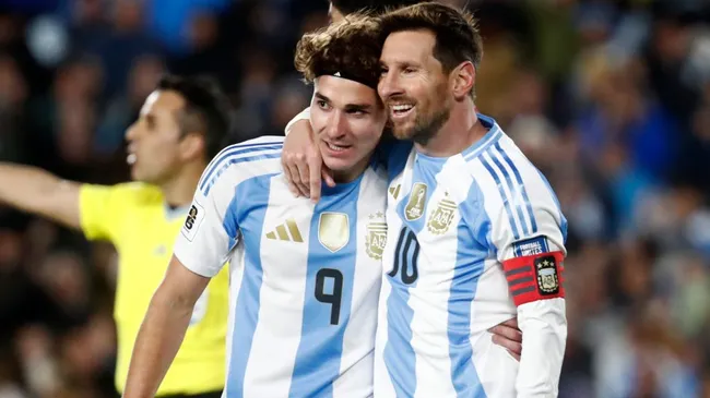 Julián sabe que el Mudial está a fin de temporada y no lo pierde de vista. (Getty)