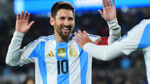 Lionel Messi celebrando su segundo gol con ante Venezuela por Eliminatorias Sudamericanas.