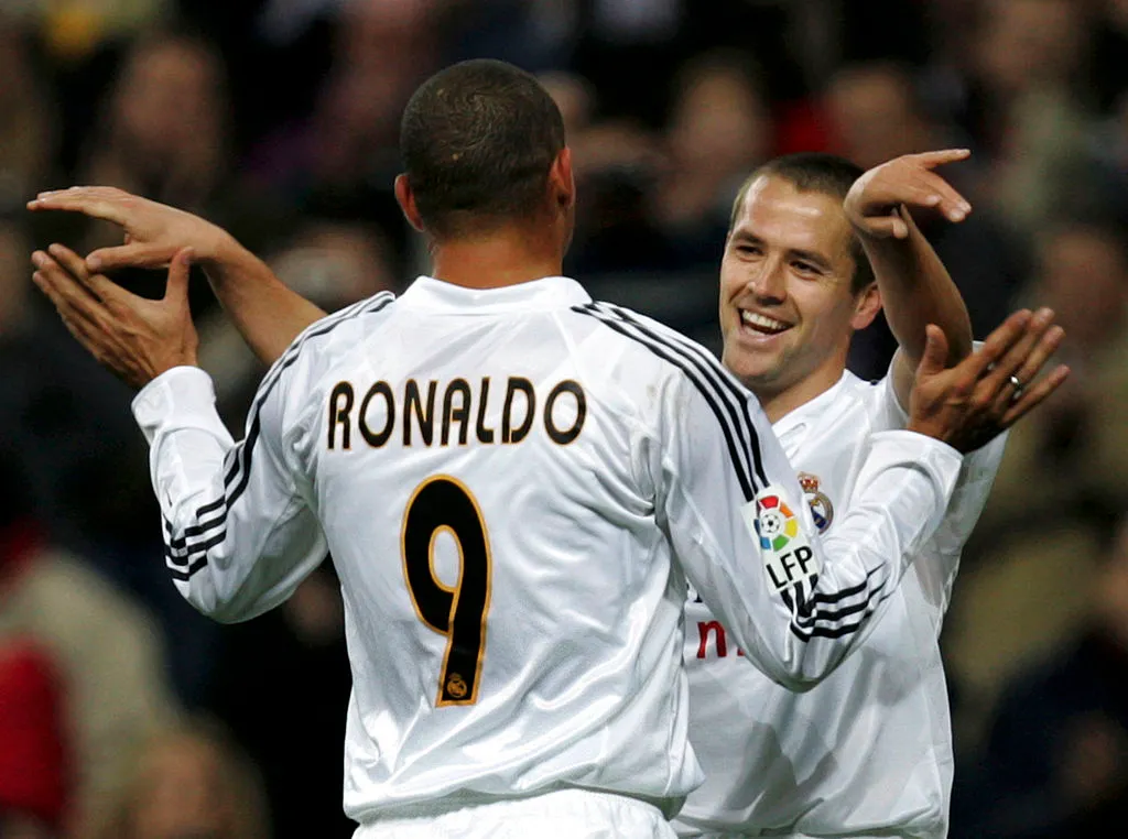 Michael Owen compartió delantera con Ronaldo Nazário en Real Madrid. (Getty)