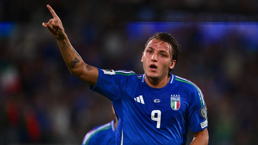 La Italia de Mateo Retegui todavía tiene chances de ir al Mundial, un 40.05%, según la IA. (Getty)