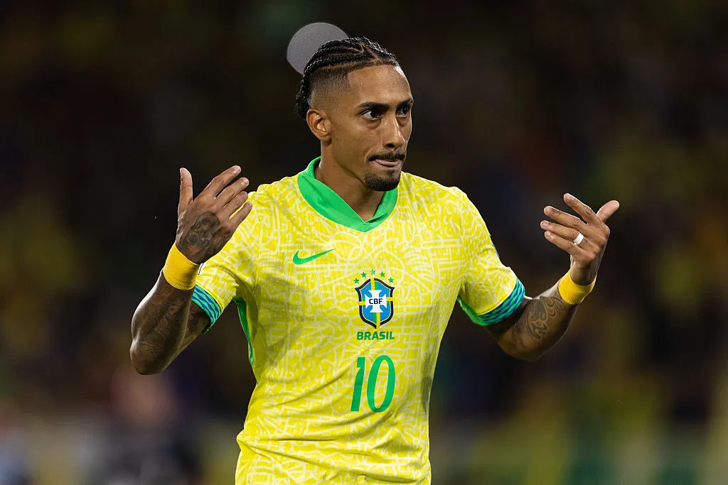 Mientras los jugadores del Real Madrid tuvieron descanso, Raphinha viajó a jugar con Brasil. (Getty)