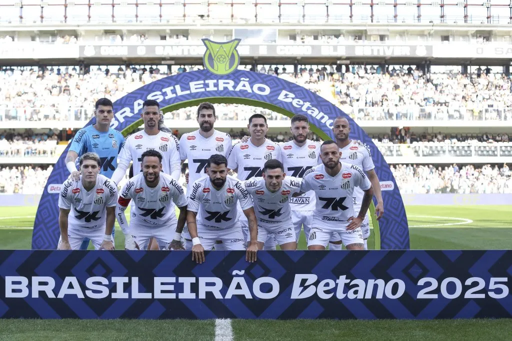 Santos, en la mira de BlueCo mientras pelea por el salvarse del descenso (Getty Images).