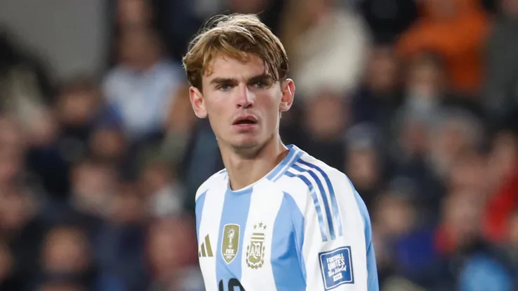 Nico Paz, jugador de la Selección Argentina.