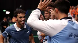 Fran Cerúndolo celebra su triunfo para poner 2-0 a Argentina