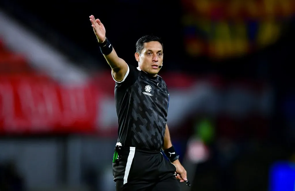 Jesús Valenzuela, el árbitro designado para el partido entre River y Palmeiras en el Monumental (Getty Images).
