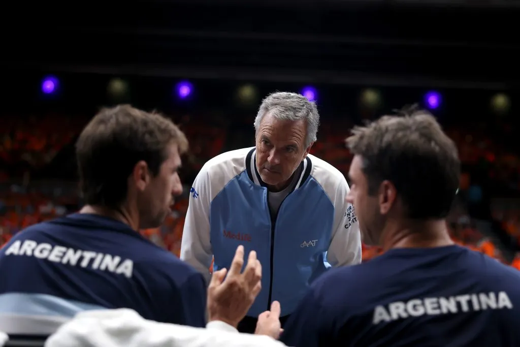 Charla técnica con Javier Frana. (Foto de Getty).