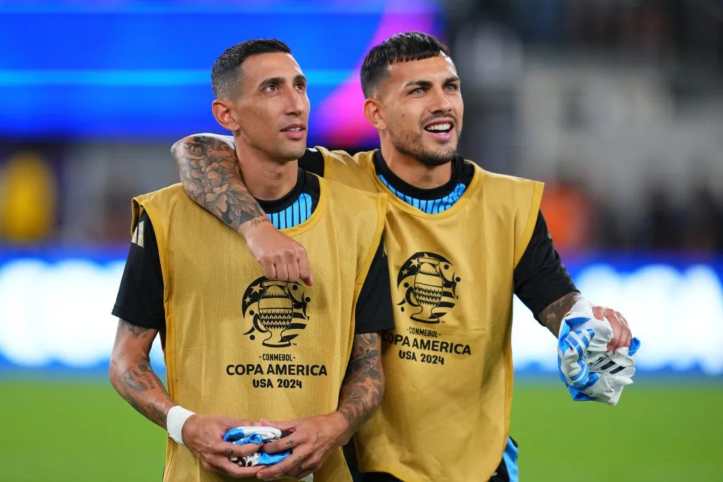Di María y Paredes se enfrentarán tras compartir plantel en la Selección Argentina, PSG y Juventus.